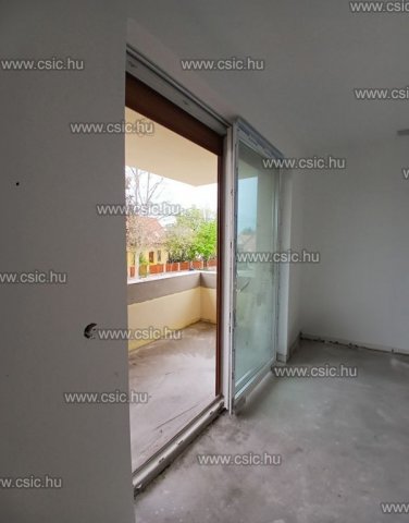 Eladó ikerház, Gyálon 112 M Ft, 5 szobás / költözzbe.hu