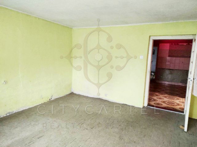 Eladó családi ház, Perkátán 16.9 M Ft, 2 szobás