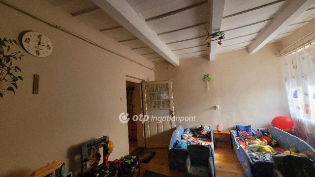 Eladó családi ház, Jászjákóhalmán 14.5 M Ft, 3 szobás