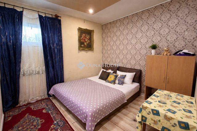 Eladó családi ház, Zsámbokon 63.5 M Ft, 4 szobás