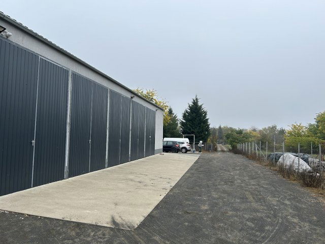 Eladó ipari ingatlan, Őrbottyánban, Diófa utcában 34.5 M Ft