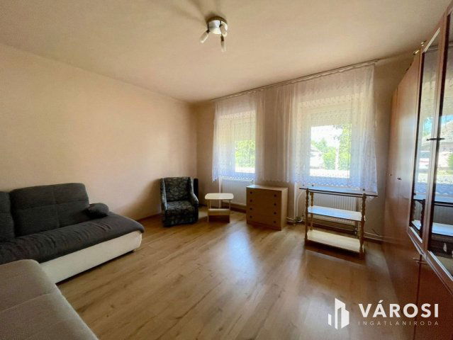 Eladó családi ház, Enyingen 29.1 M Ft, 2 szobás