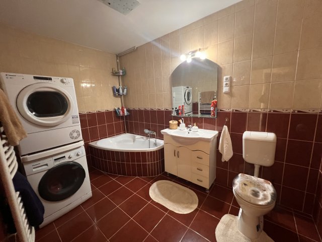 Eladó ikerház, Kistarcsán 119.9 M Ft, 3 szobás