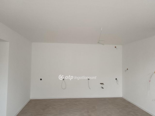 Eladó családi ház, Nagykállóban 27 M Ft, 2 szobás