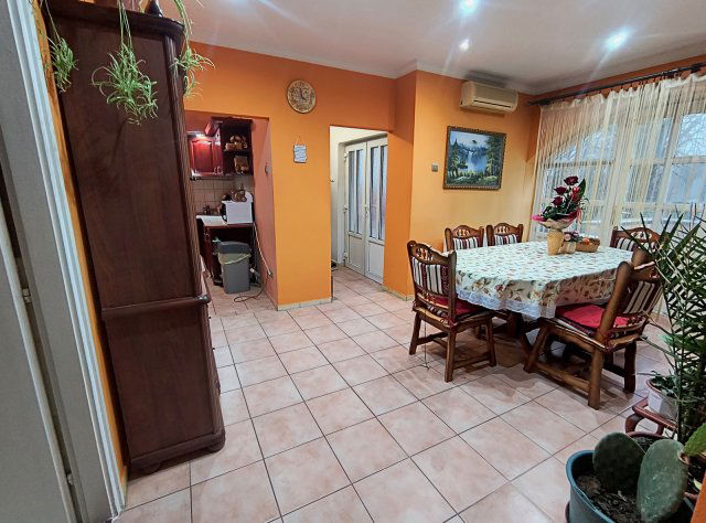 Eladó családi ház, Nyíregyházán 68 M Ft, 4 szobás