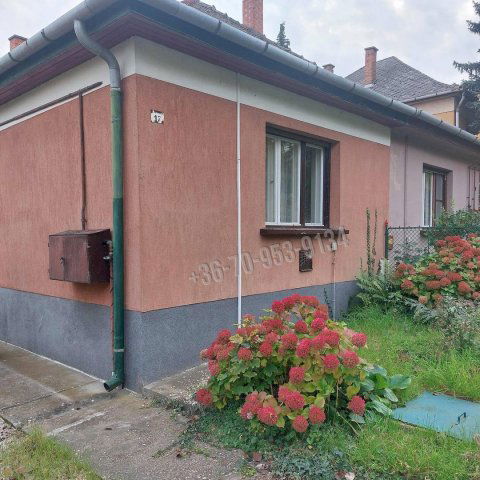 Eladó ikerház, Hévízen 52.9 M Ft, 4 szobás