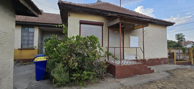 Eladó családi ház, Újszilváson 26.9 M Ft, 3 szobás