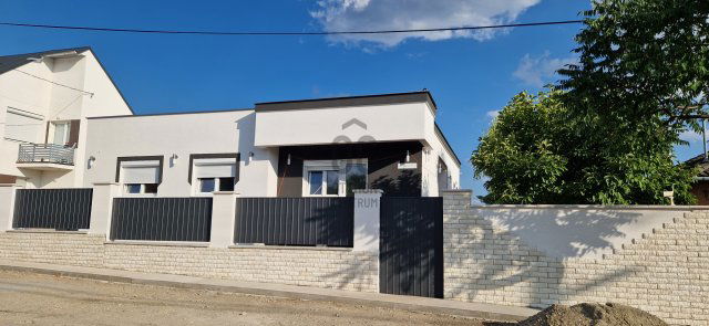 Eladó családi ház, Érden 145 M Ft, 5 szobás