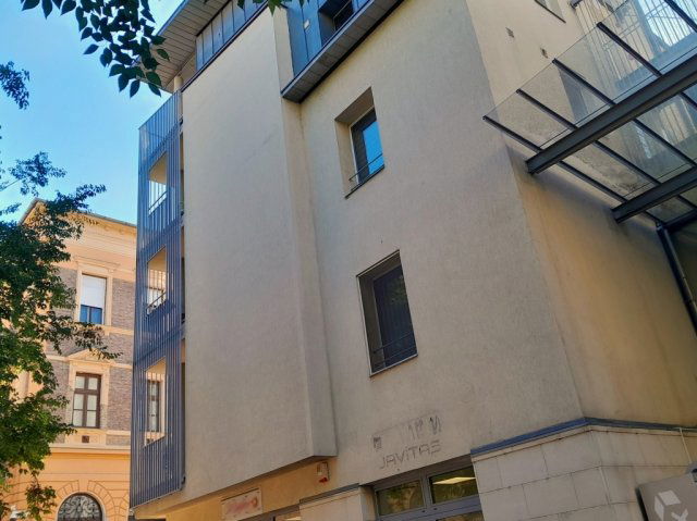 Eladó téglalakás, Debrecenben 79.9 M Ft, 2 szobás