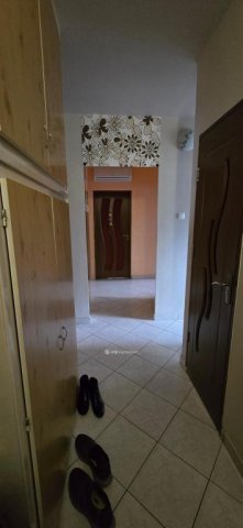 Eladó panellakás, Debrecenben 72.9 M Ft, 3+1 szobás