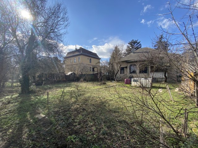 Eladó családi ház, Esztergomban 99 M Ft, 4 szobás