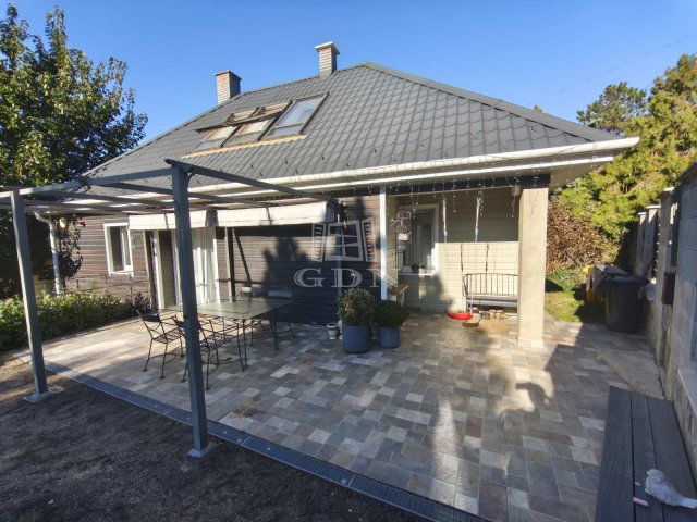 Eladó családi ház, Dunaharasztin 119.8 M Ft, 5 szobás