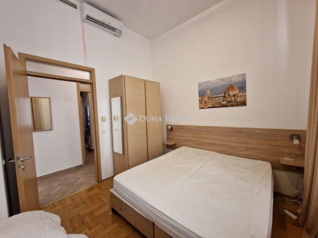 Eladó téglalakás, Budapesten, VII. kerületben 102.99 M Ft