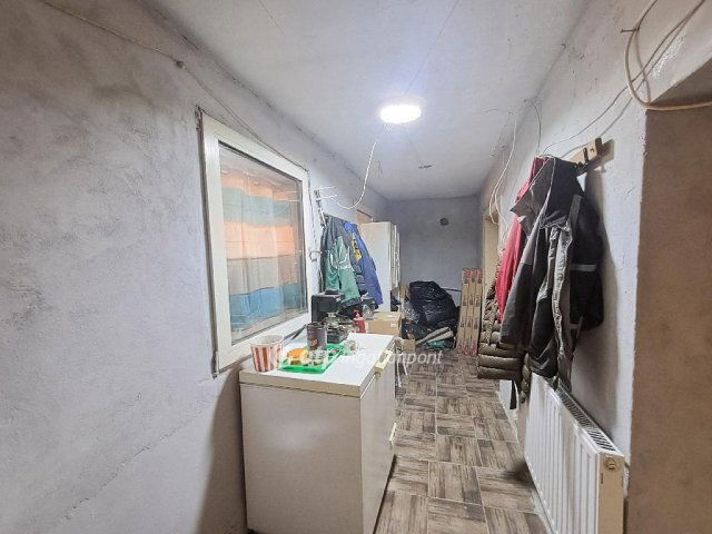 Eladó családi ház, Karcagon 23 M Ft, 2+1 szobás