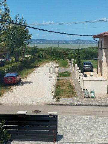 Eladó ikerház, Zamárdiban 149 M Ft, 4 szobás