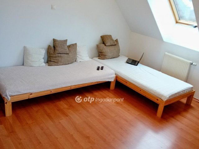 Eladó téglalakás, Dunaharasztin 62.5 M Ft, 2 szobás