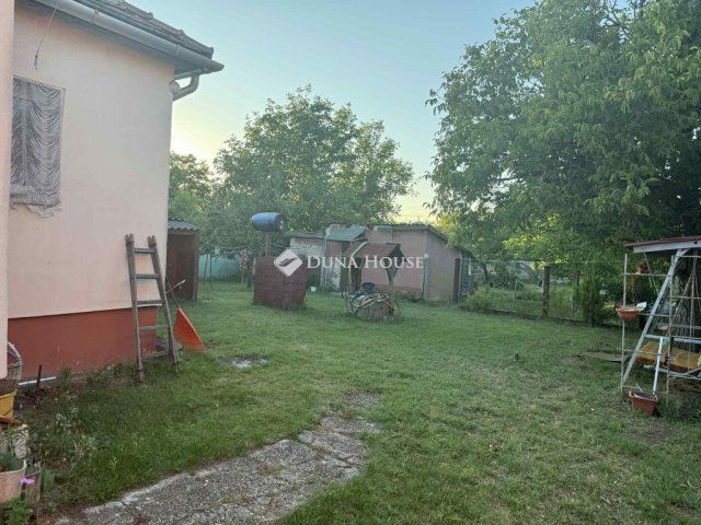 Eladó családi ház, Tokodaltárón 44.9 M Ft, 3 szobás