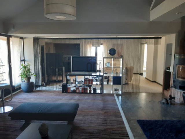 Eladó családi ház, Érden 550 M Ft, 2 szobás