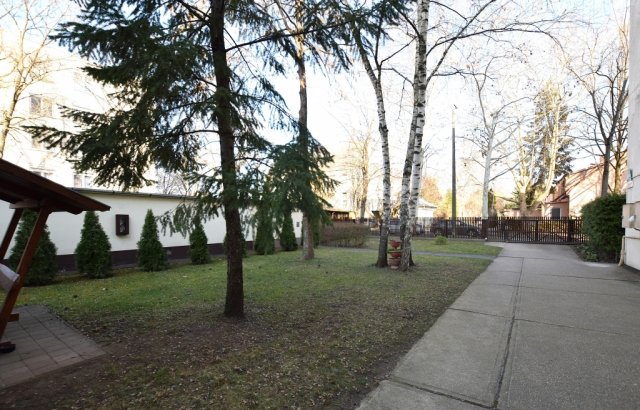 Eladó panellakás, Debrecenben 79.9 M Ft, 2+1 szobás