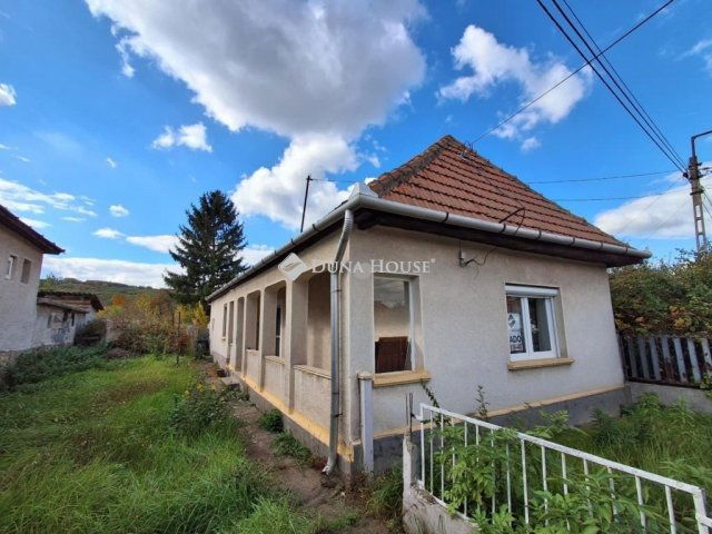 Eladó családi ház, Kurityánon 17.5 M Ft, 2 szobás