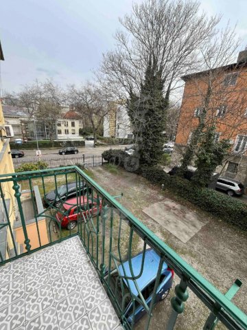 Eladó téglalakás, Budapesten, VI. kerületben, Andrássy úton