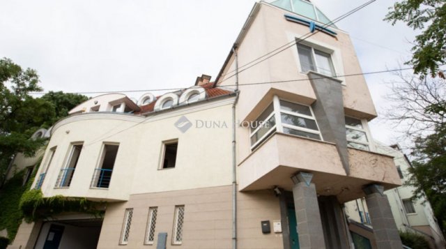Eladó iroda, Budapesten, II. kerületben, Felhévízi utcában