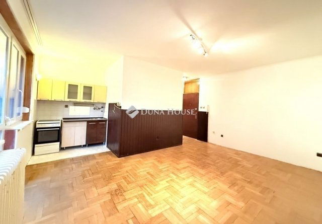 Eladó téglalakás, Budapesten, XVIII. kerületben 41.9 M Ft
