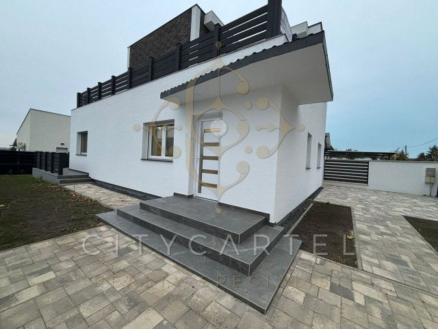 Eladó családi ház, Siófokon 135 M Ft, 5 szobás