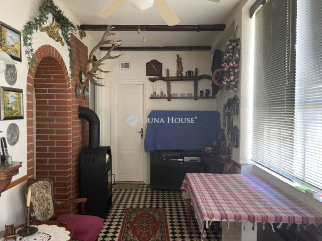 Eladó családi ház, Dávodon, Szabadság utcában 20 M Ft