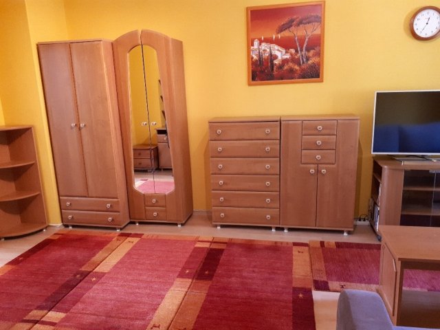 Kiadó téglalakás, albérlet, XI. kerületben, Baranyai utcában