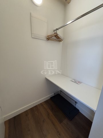 Eladó üzlethelyiség, Komáromban 100 M Ft / költözzbe.hu