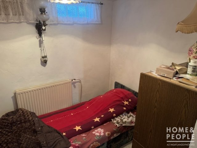 Eladó családi ház, Szegeden 38 M Ft / költözzbe.hu