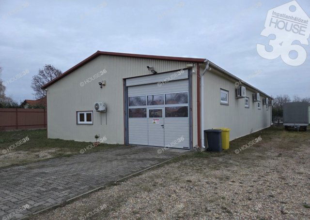 Eladó ipari ingatlan, Kecskeméten 110 M Ft / költözzbe.hu
