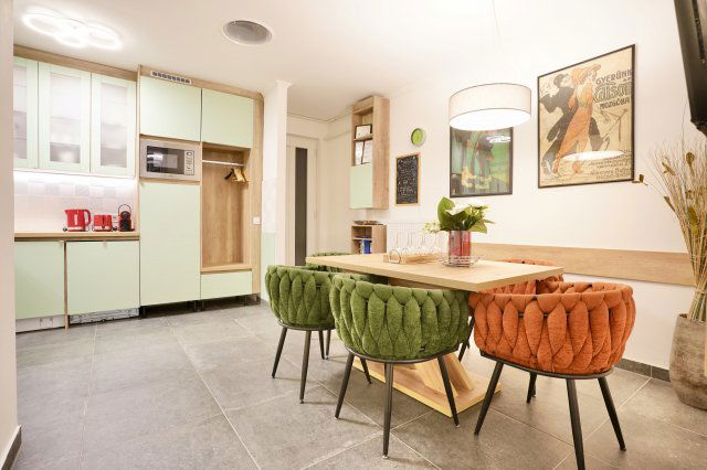 Eladó téglalakás, Budapesten, VI. kerületben, Dessewffy utcában