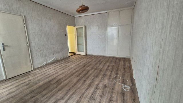 Eladó téglalakás, Kecskeméten 34.9 M Ft, 1 szobás