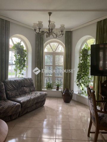 Eladó családi ház, Harkányban 110 M Ft, 8 szobás