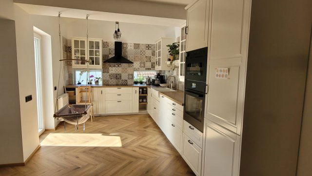 Eladó családi ház, Dunakeszin 199 M Ft, 5 szobás