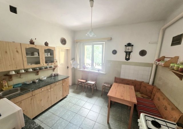 Eladó családi ház, Monoron 89.9 M Ft, 6 szobás