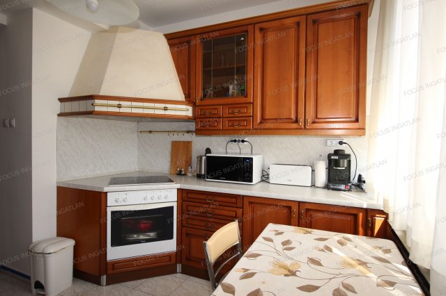 Kiadó téglalakás, albérlet, Kecskeméten 280 E Ft / hó
