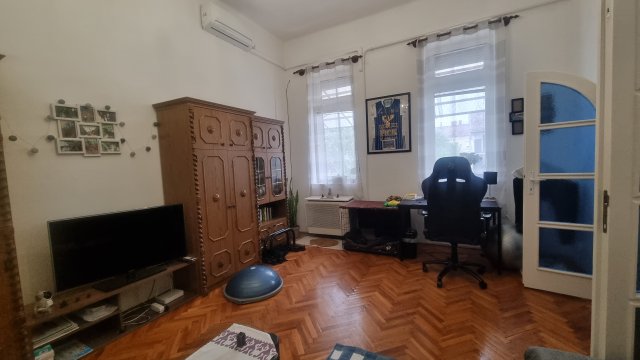Kiadó téglalakás, albérlet, Szegeden 170 E Ft / hó, 1 szobás