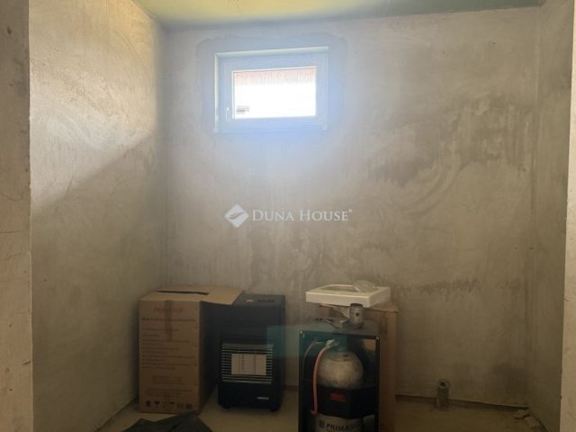 Eladó családi ház, Gyömrőn 96 M Ft, 3 szobás