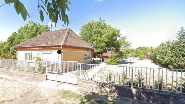 Eladó családi ház, Dunavarsányban 40 M Ft, 2 szobás