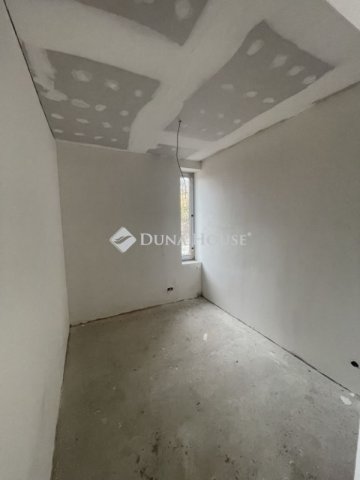 Eladó téglalakás, Budapesten, XVIII. kerületben 52 M Ft