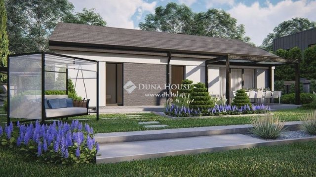 Eladó családi ház, Helvécián 81.6 M Ft, 4 szobás