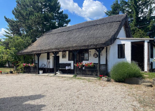 Eladó családi ház, Gyenesdiáson 59 M Ft, 3 szobás