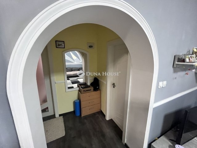 Eladó családi ház, Tökölön 94.9 M Ft, 4 szobás