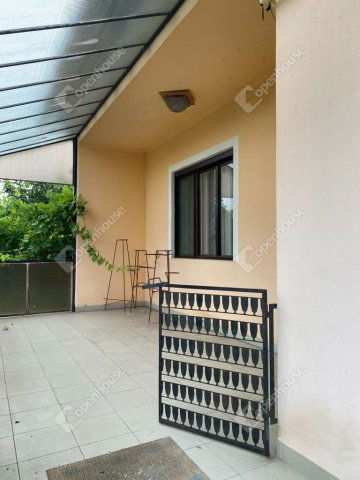Eladó családi ház, Sándorfalván 54.9 M Ft, 3 szobás