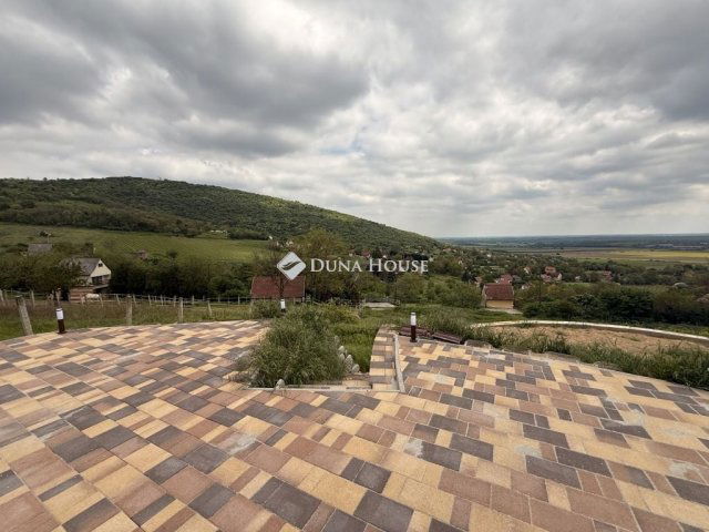 Eladó nyaraló, Harkányban 49.9 M Ft, 2 szobás