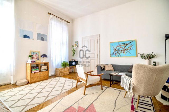 Eladó téglalakás, Budapesten, VI. kerületben 84.9 M Ft, 2 szobás