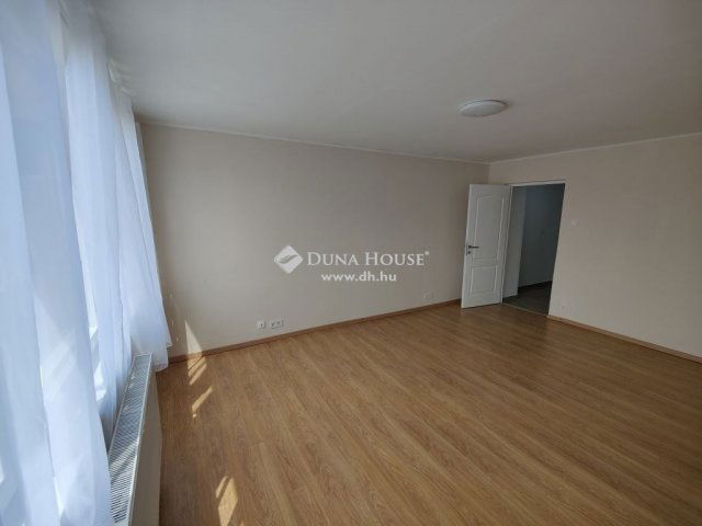 Eladó panellakás, Budapesten, X. kerületben 55.9 M Ft, 2 szobás